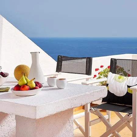 Aparthotel Nakou Village 3*
